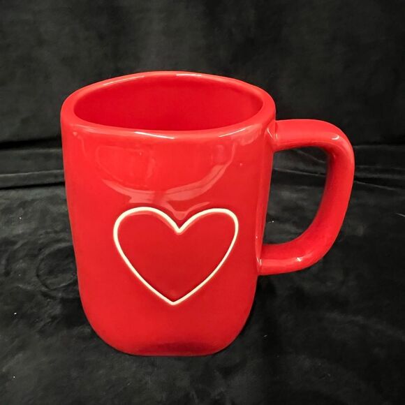 Rae Dunn Red mug with heart - Picture 1 of 4